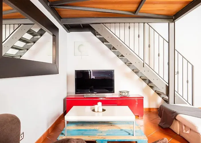 Spazioso Loft Imbonati6